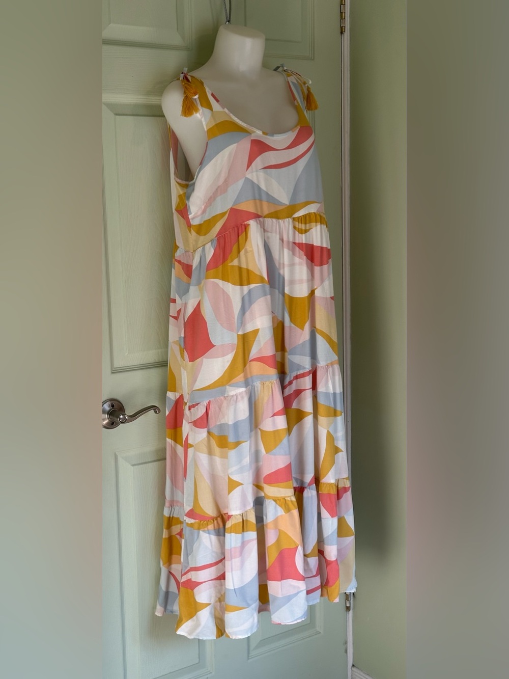 Northern Reflections Abstract Printed Tiered Maxi Dress | Large - Picture 3 of 7